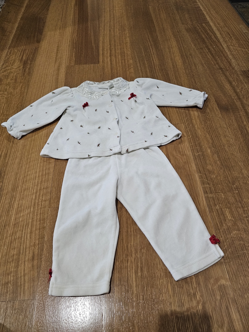 Second Step velvet Christmas Floral Set